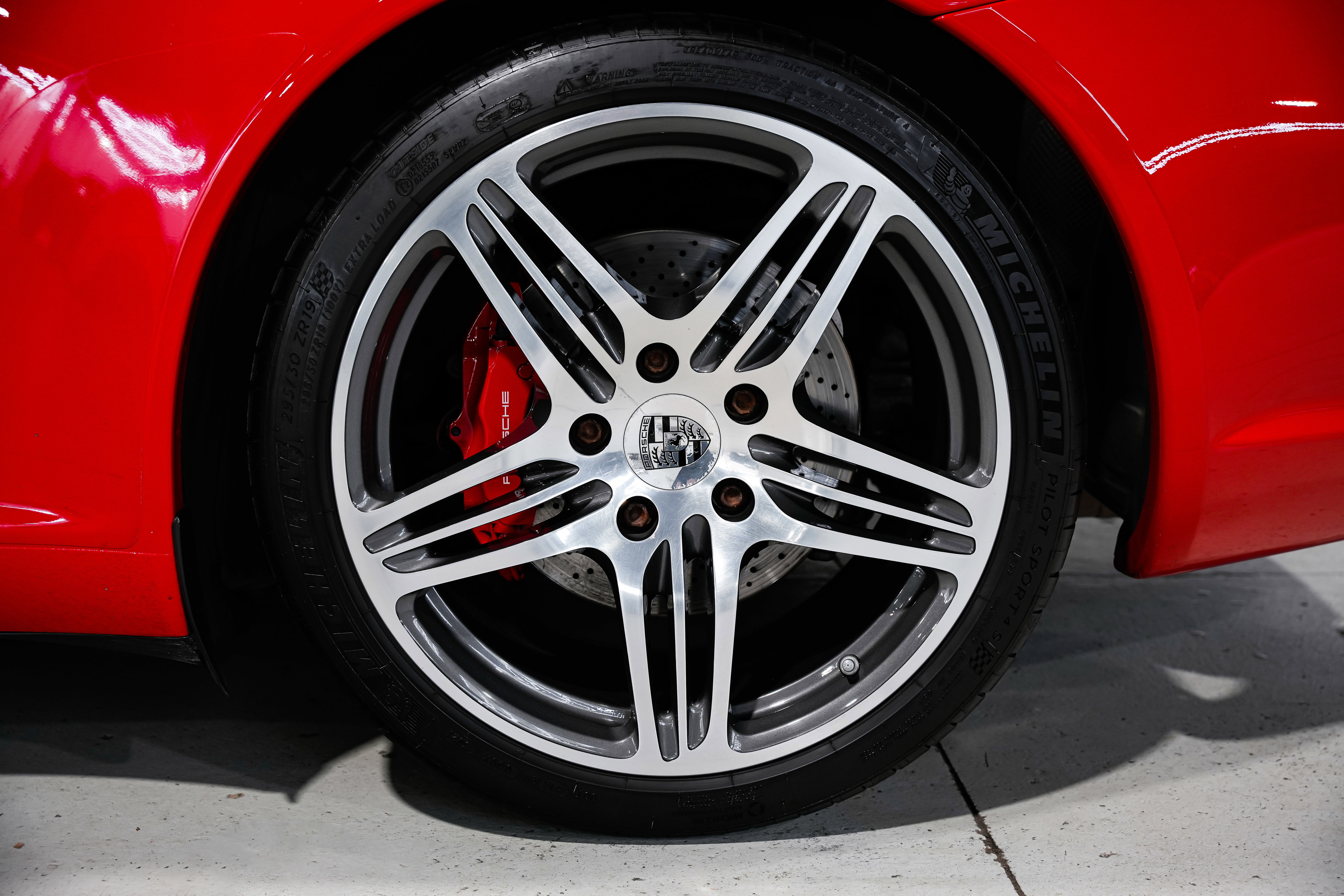 Used 2012 Porsche 911 Carrera S image 46