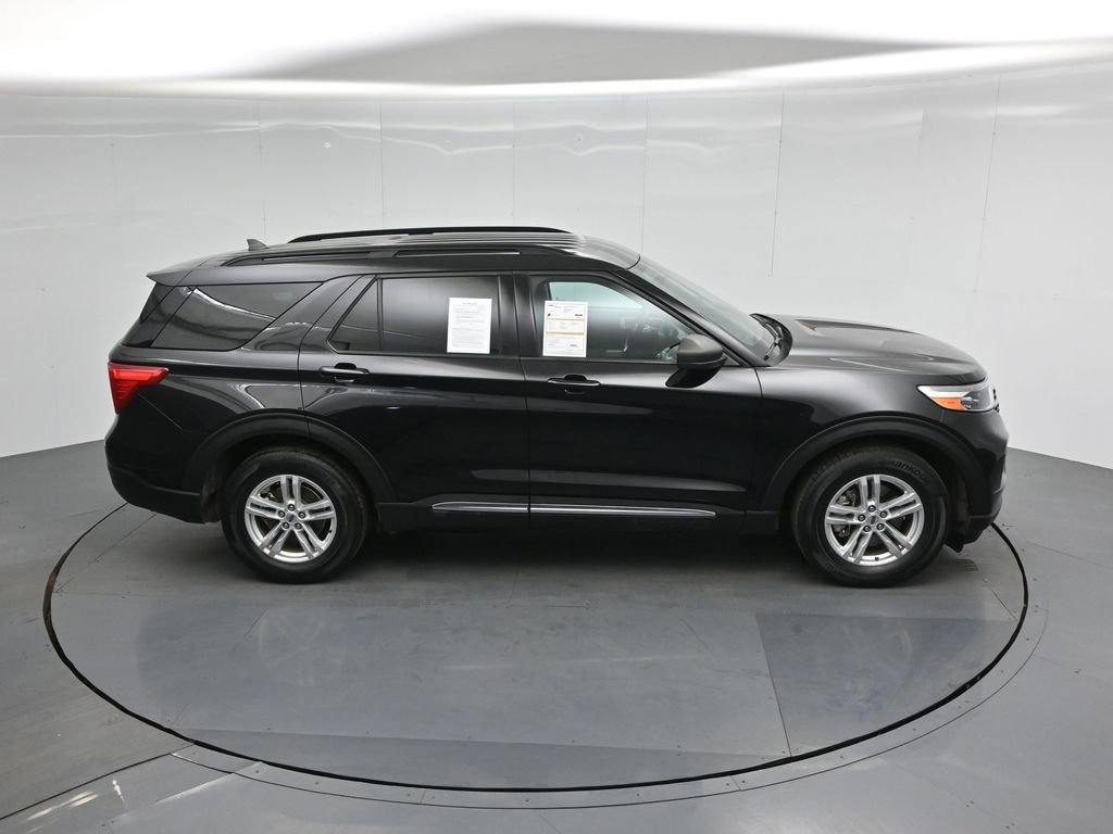 Certified 2022 Ford Explorer XLT image 43