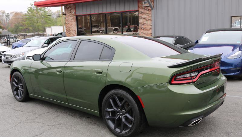 Used 2021 Dodge Charger SXT w/ Blacktop Package image 5