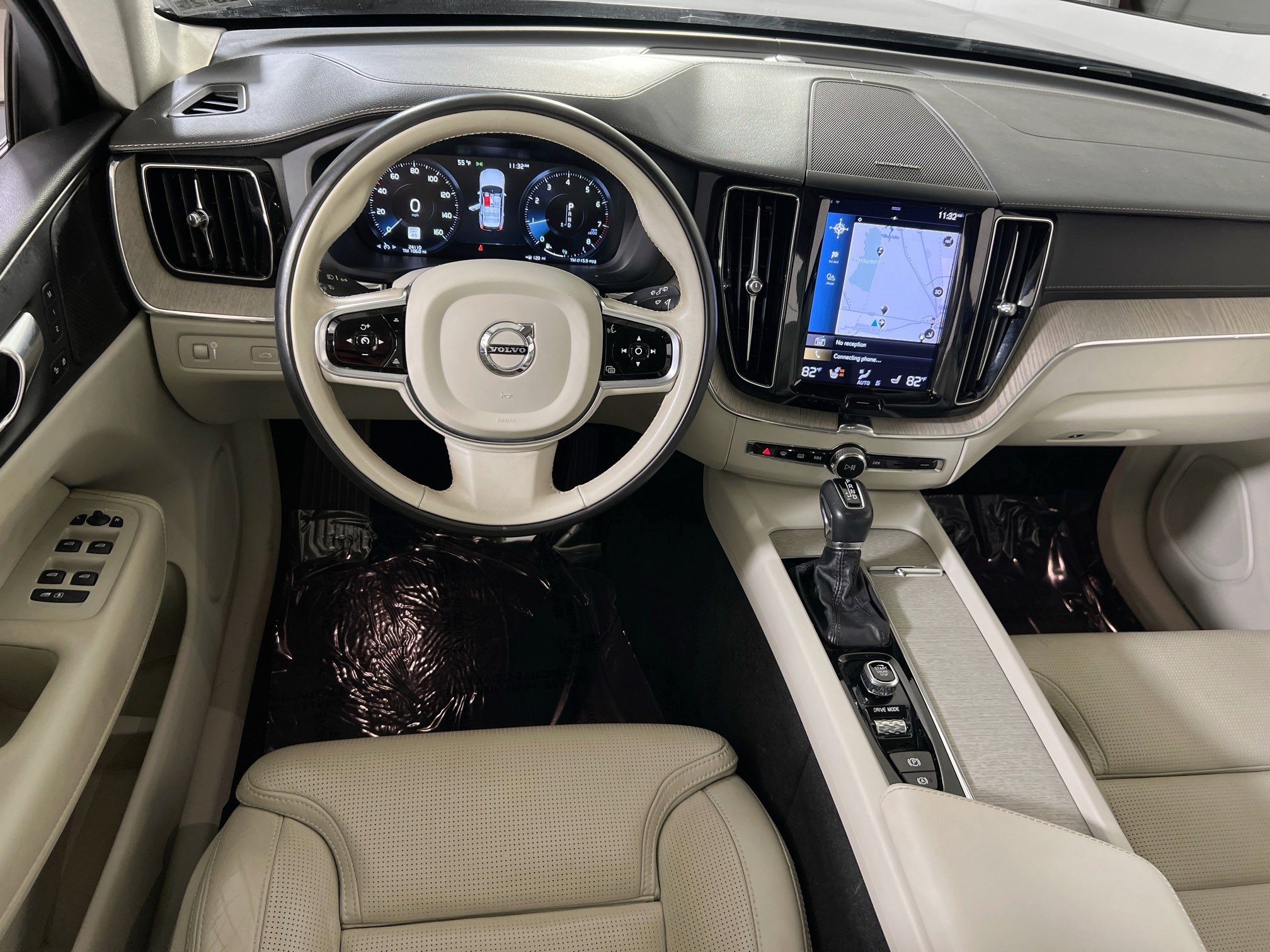 Used 2021 Volvo XC60 T5 Inscription image 23