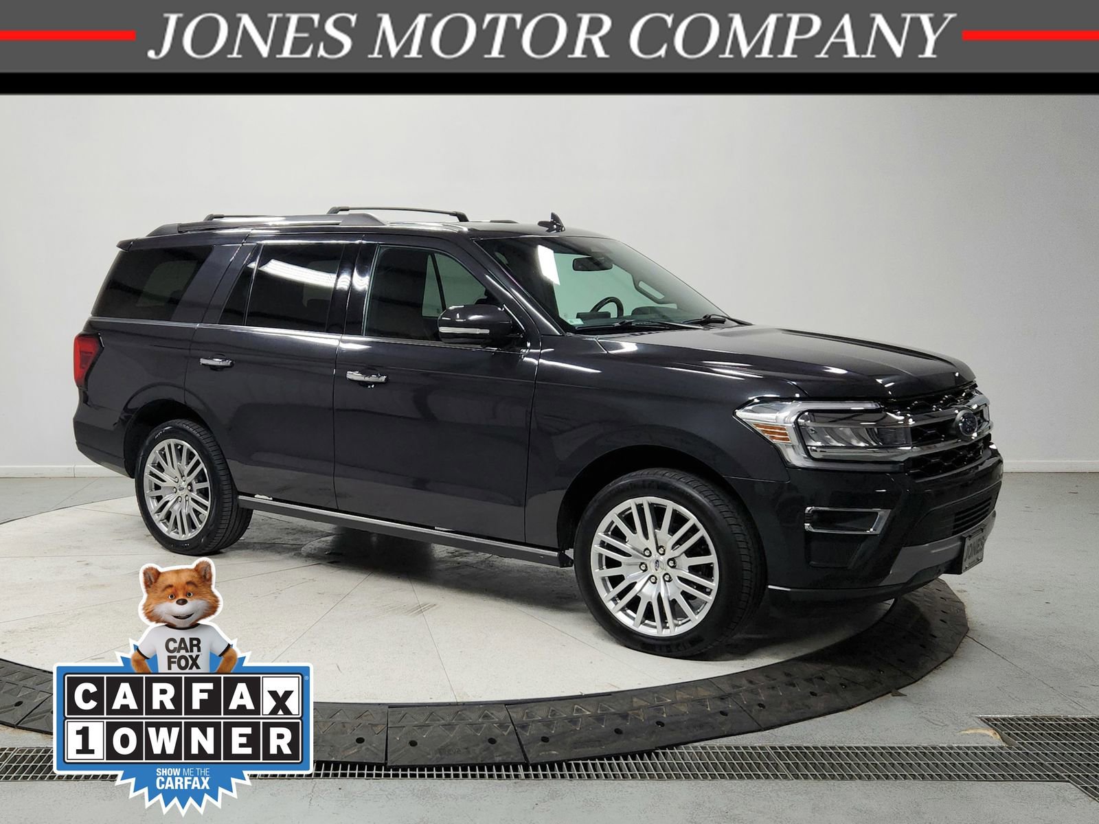 Used 2024 Ford Expedition Limited image 1