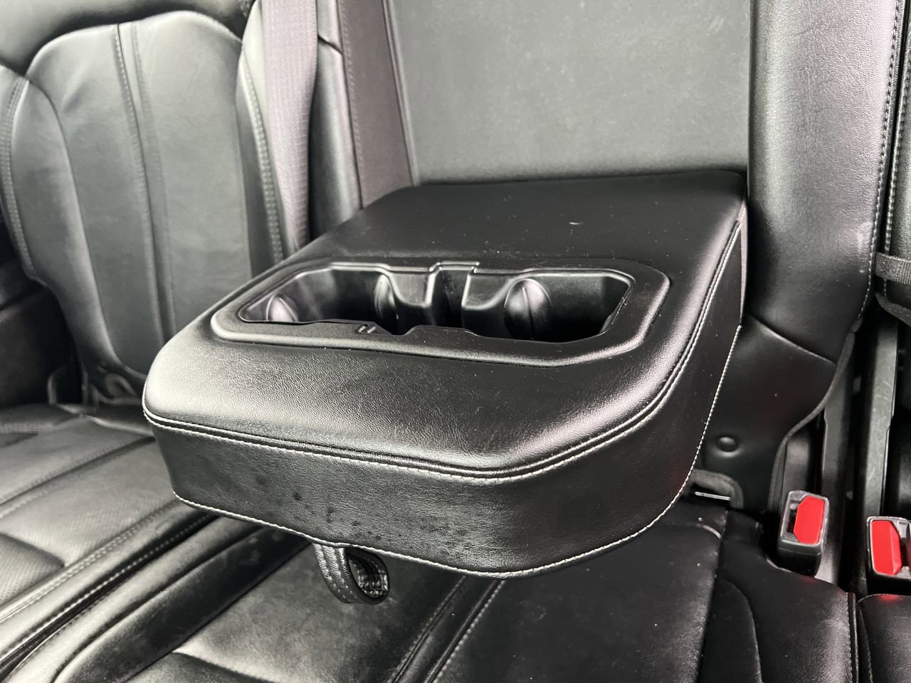 Used 2024 Jeep Wagoneer L Series II w/ Flexible Seating Group image 29