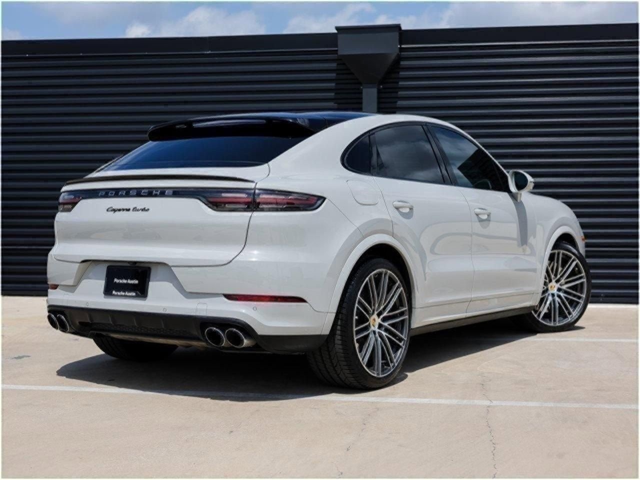 Certified 2022 Porsche Cayenne Turbo image 7