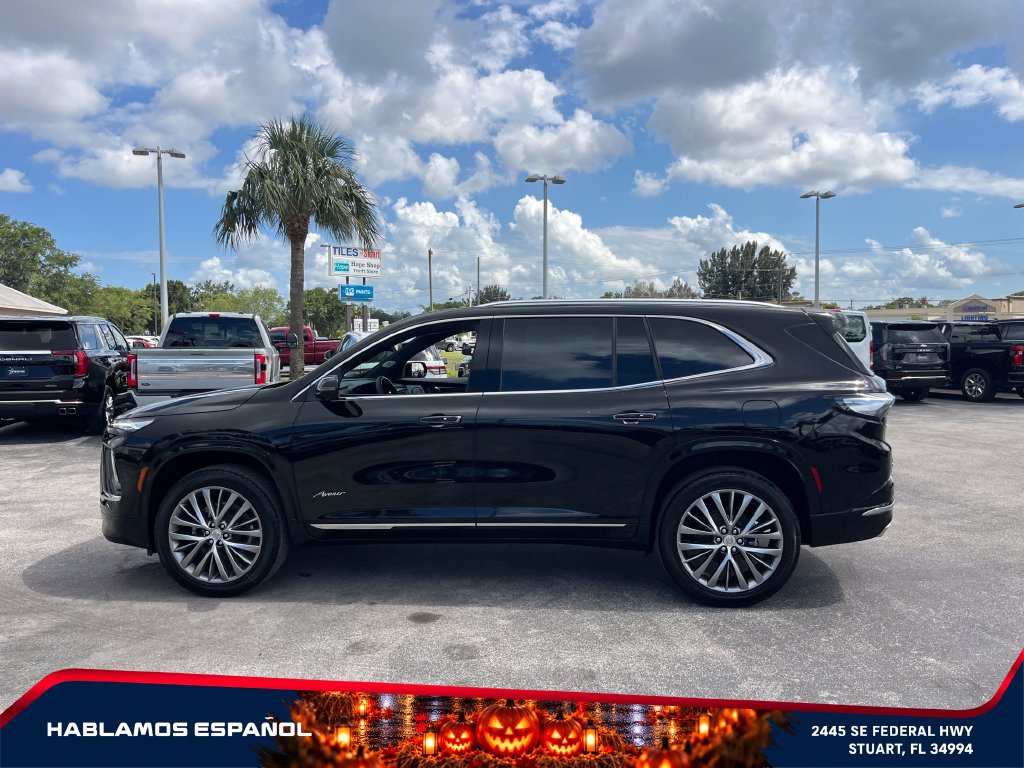 New 2026 Buick Enclave Avenir w/ Super Cruise Package FWD image 8