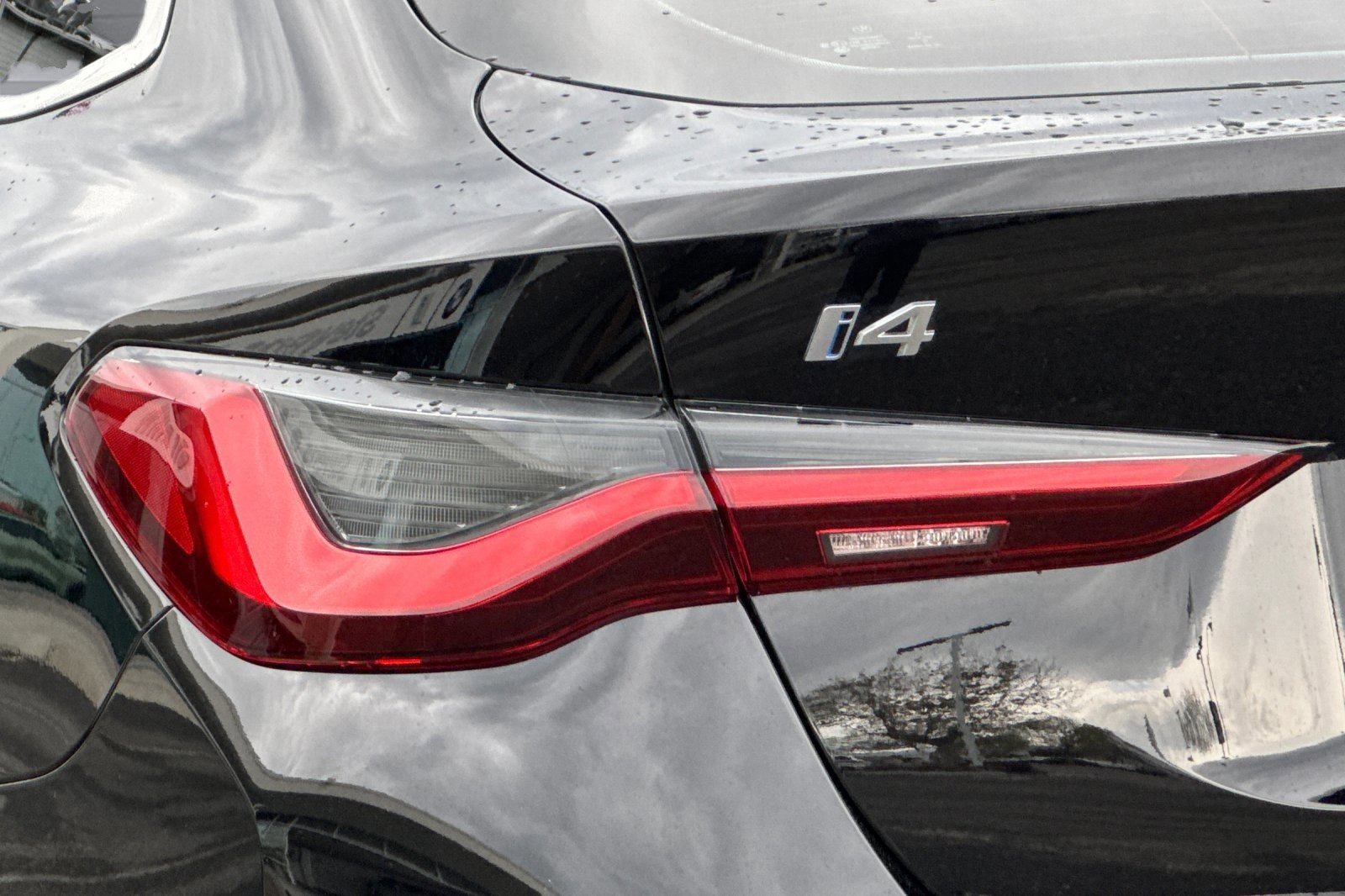 Certified 2023 BMW i4 eDrive35 w/ Premium Package image 12