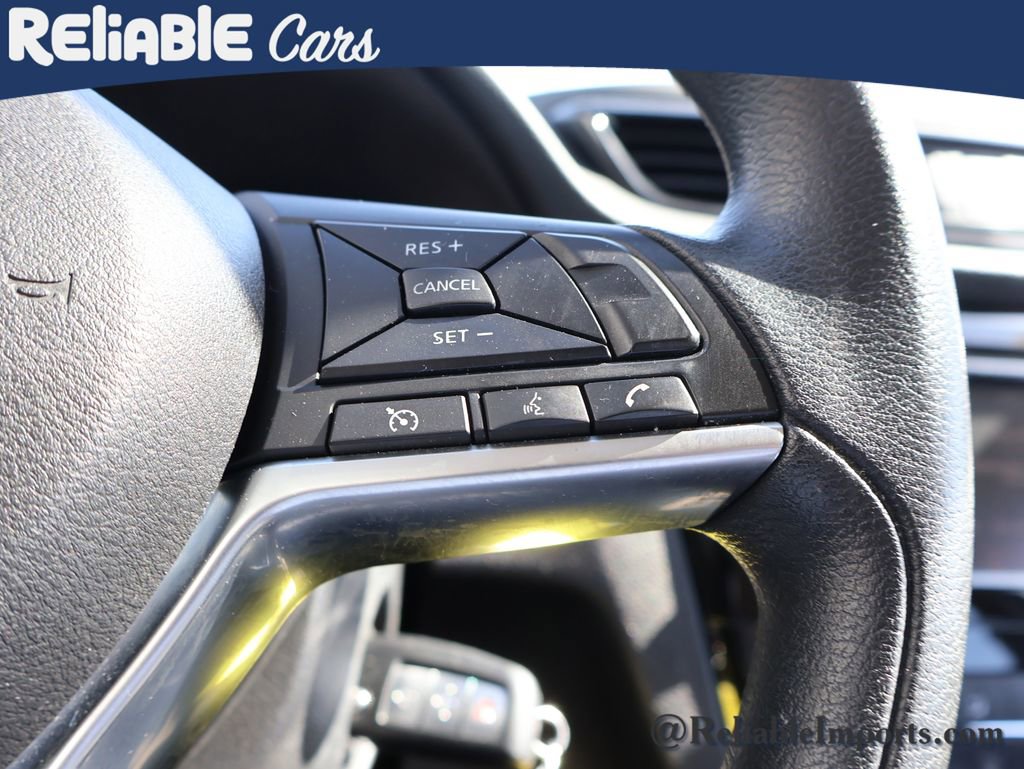 Used 2019 Nissan Rogue Sport S image 28