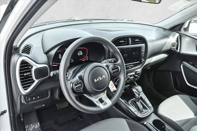 Used 2024 Kia Soul LX w/ Option Group 015 FWD image 10
