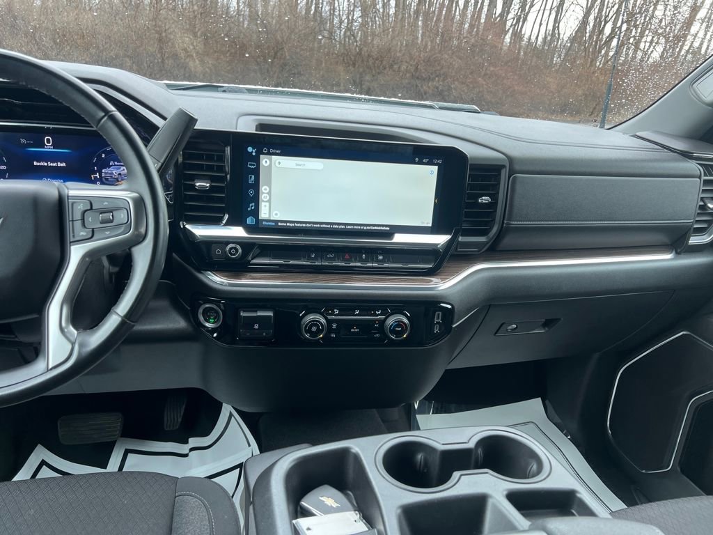 Used 2024 Chevrolet Silverado 2500 LT image 22