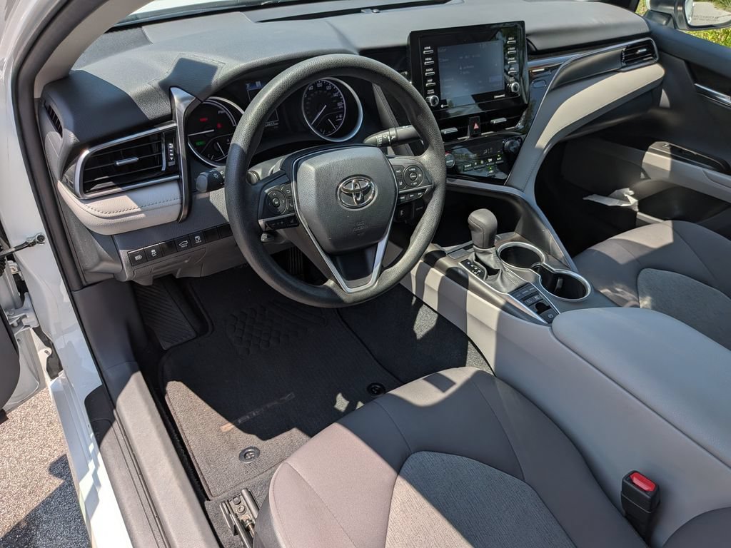 Used 2023 Toyota Camry LE FWD image 13