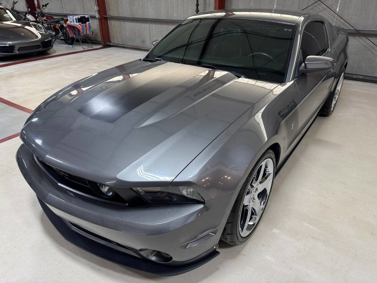Used 2010 Ford Mustang GT Premium image 36