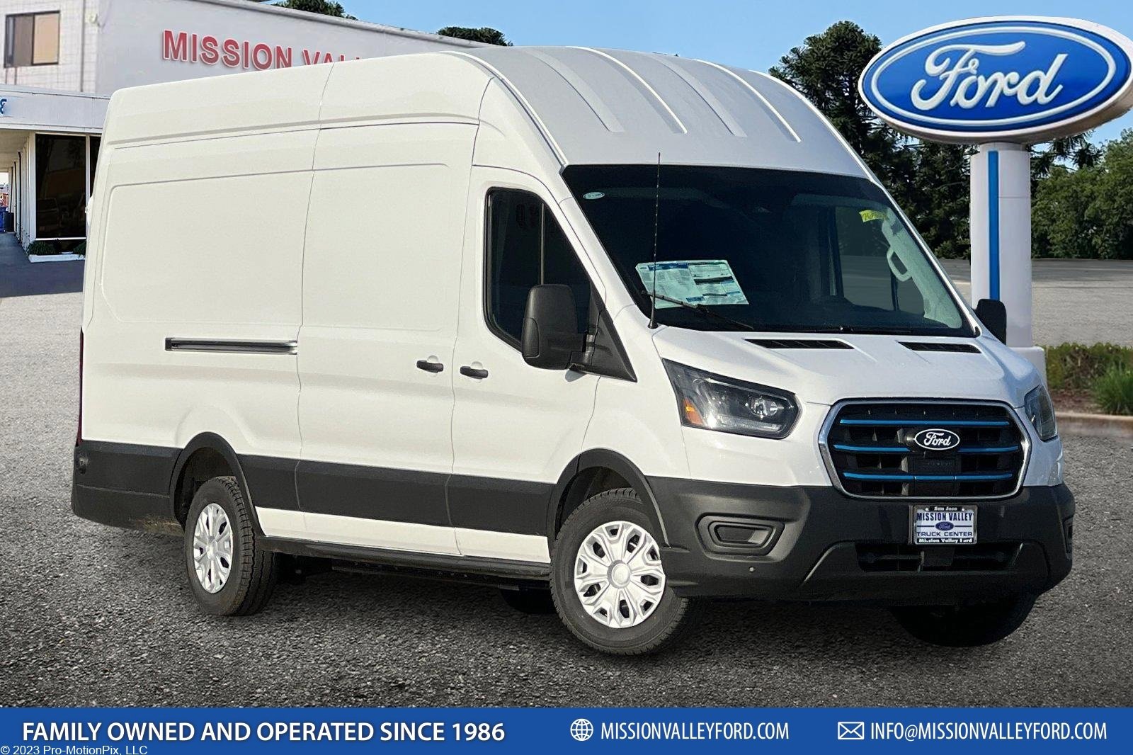 New 2026 Ford E-Transit 148 High Roof Extended w/ Load Area Protection Package image 1