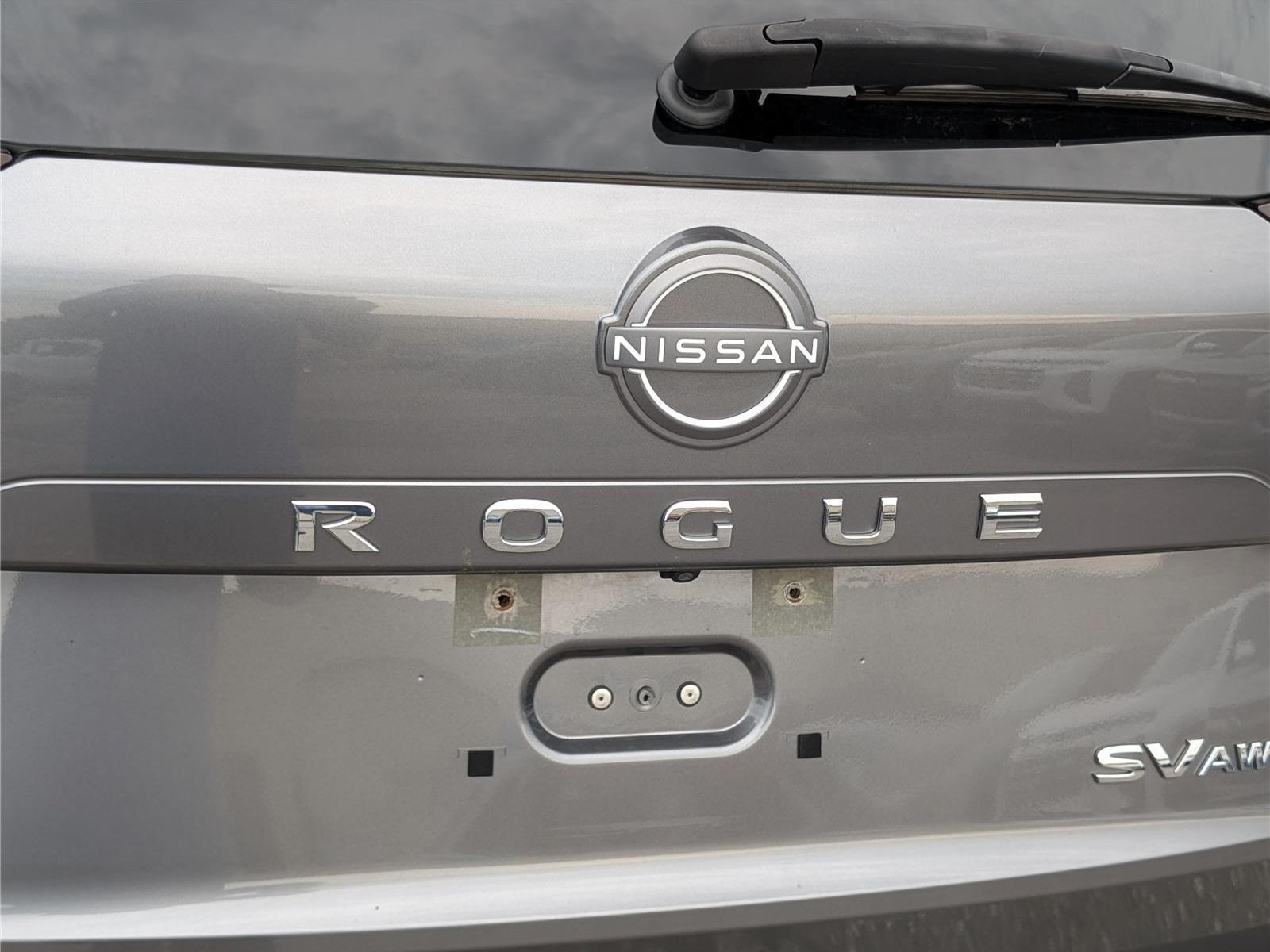 Used 2023 Nissan Rogue SV AWD/4WD image 9