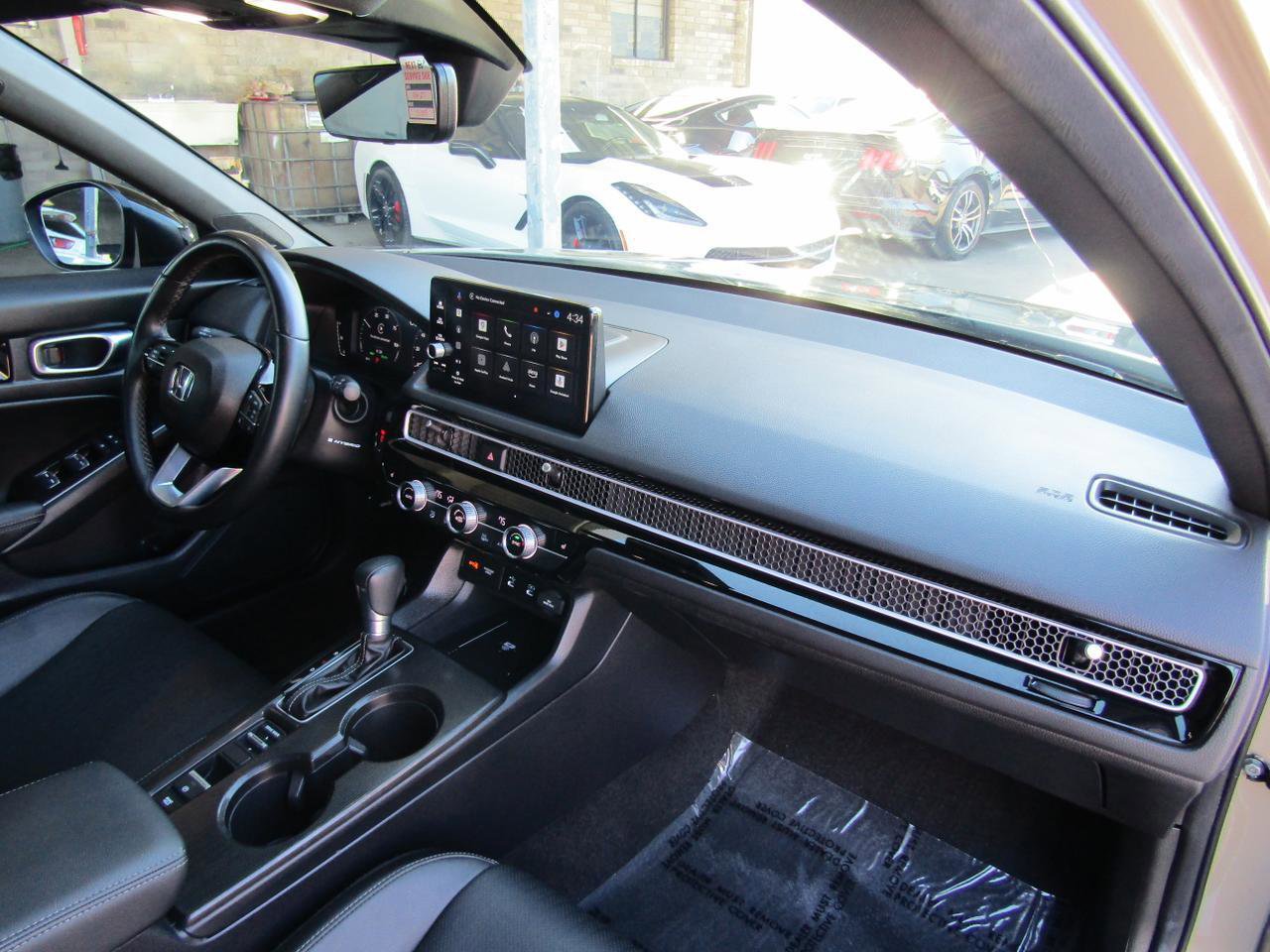 Used 2025 Honda Civic Sport Touring image 11