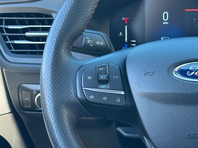 Used 2023 Ford Escape ST-Line AWD/4WD image 17