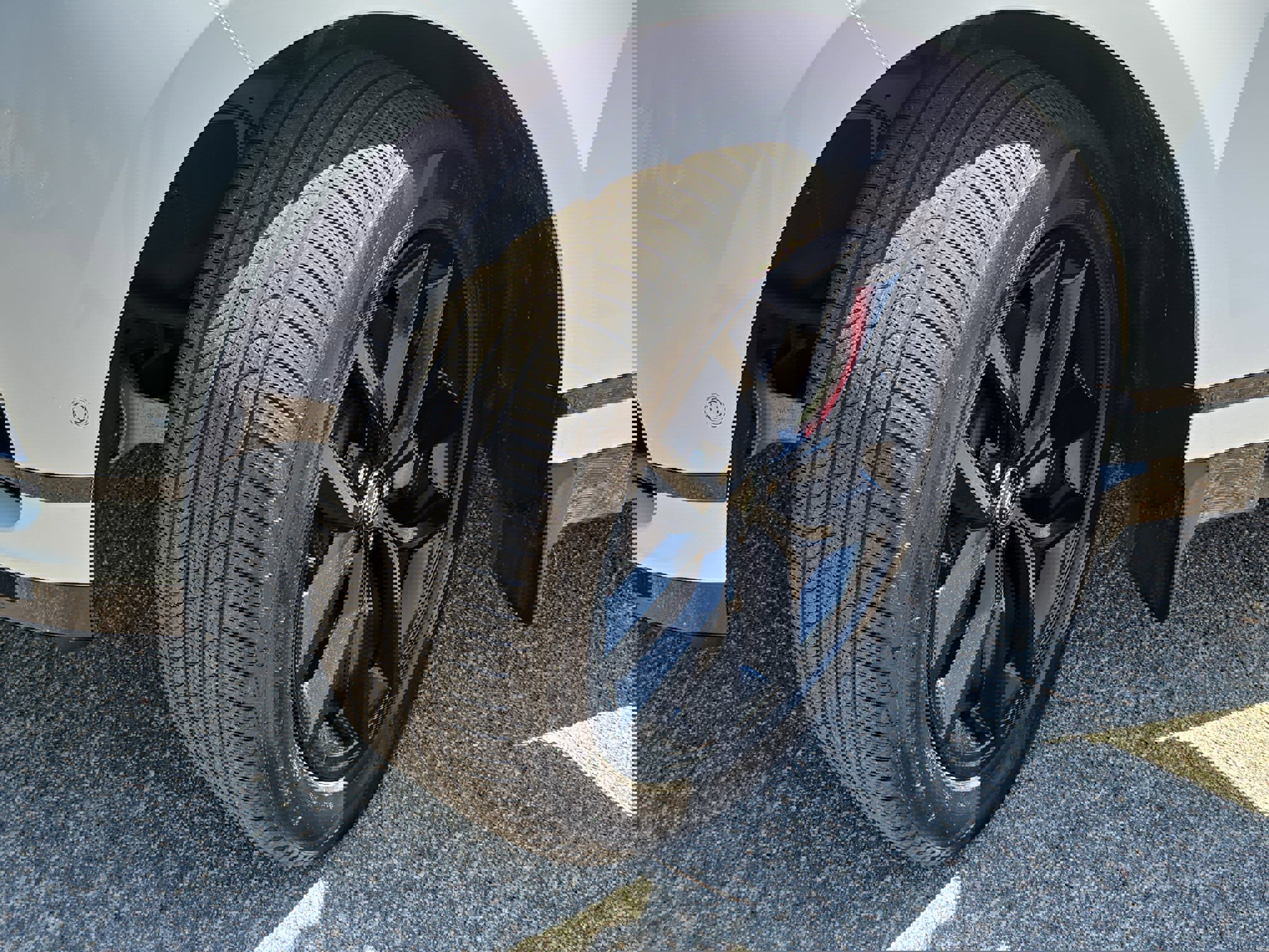 Certified 2025 Land Rover Range Rover Velar Dynamic SE AWD/4WD image 33