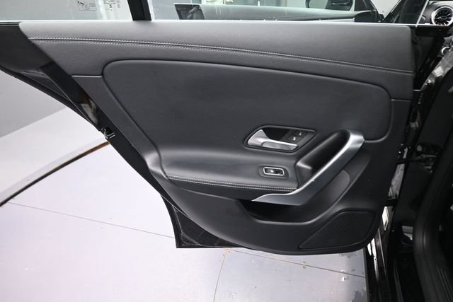 Used 2025 Mercedes-Benz CLA 250 image 18