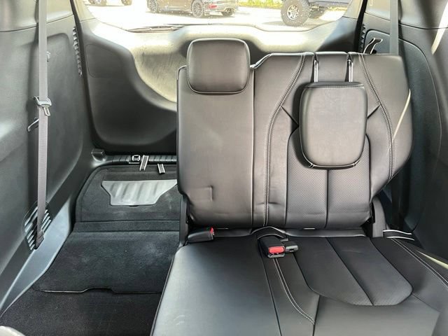 New 2026 Chrysler Pacifica Select AWD/4WD image 19