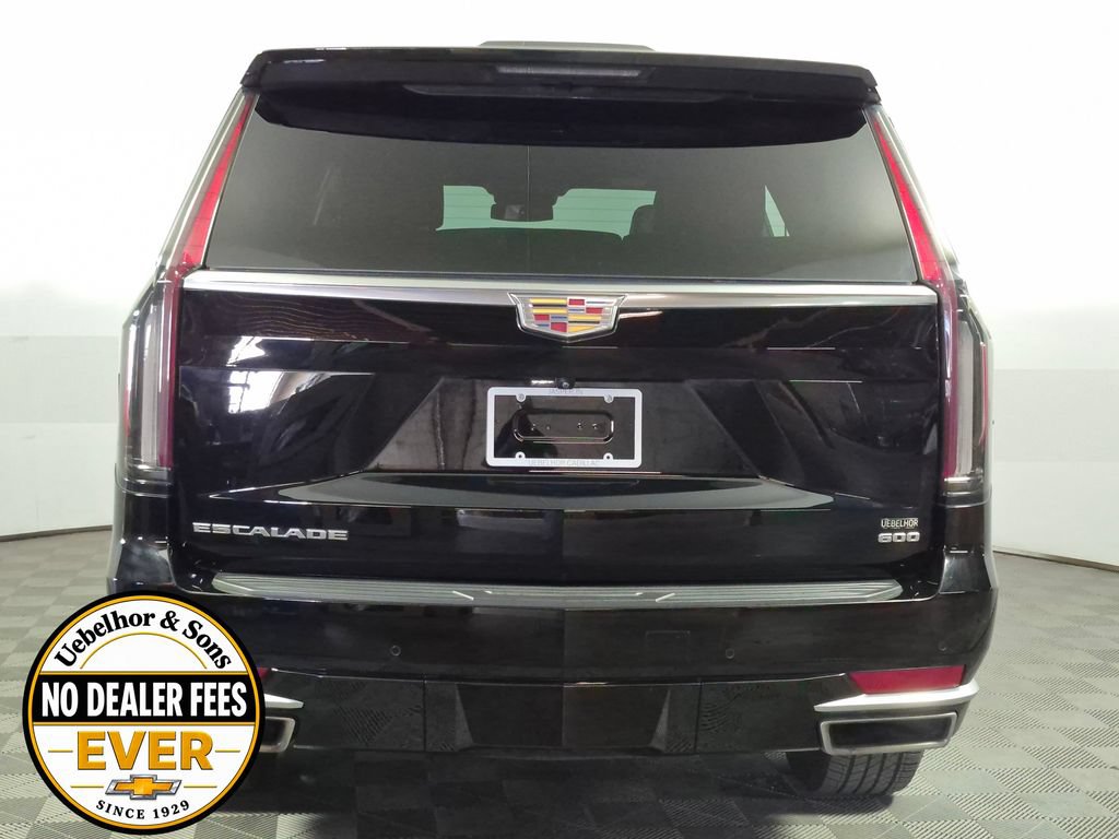 Certified 2023 Cadillac Escalade Luxury w/ LPO, Floor Liner Package AWD/4WD image 6