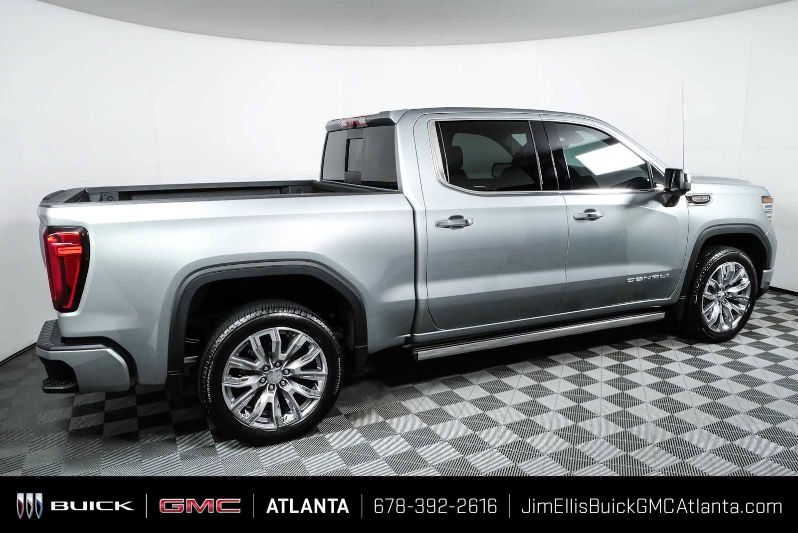 New 2026 GMC Sierra 1500 Denali AWD/4WD image 2