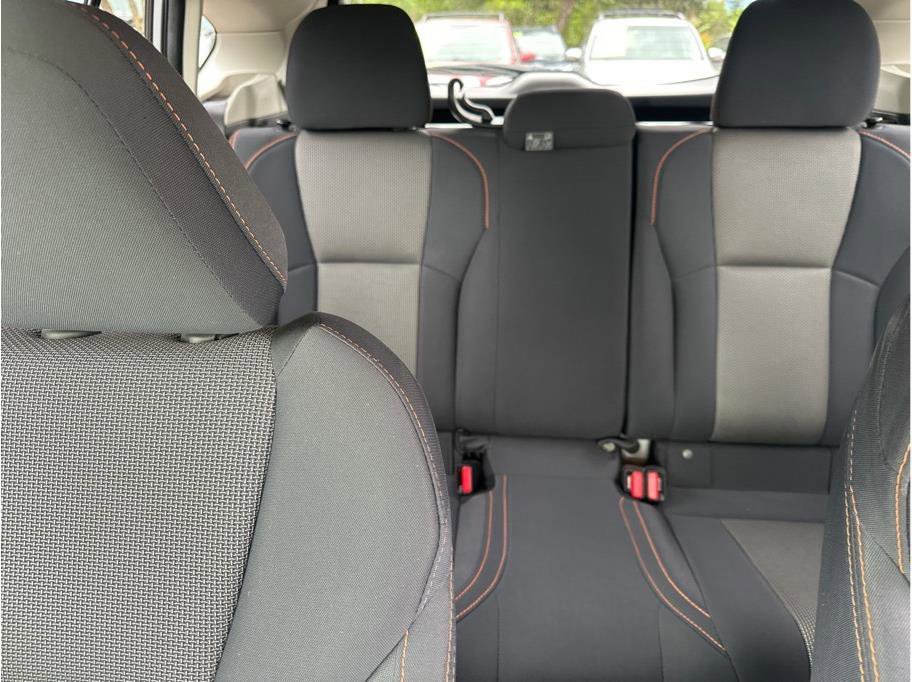 Used 2018 Subaru Crosstrek 2.0i Premium w/ Moonroof Package AWD/4WD image 21