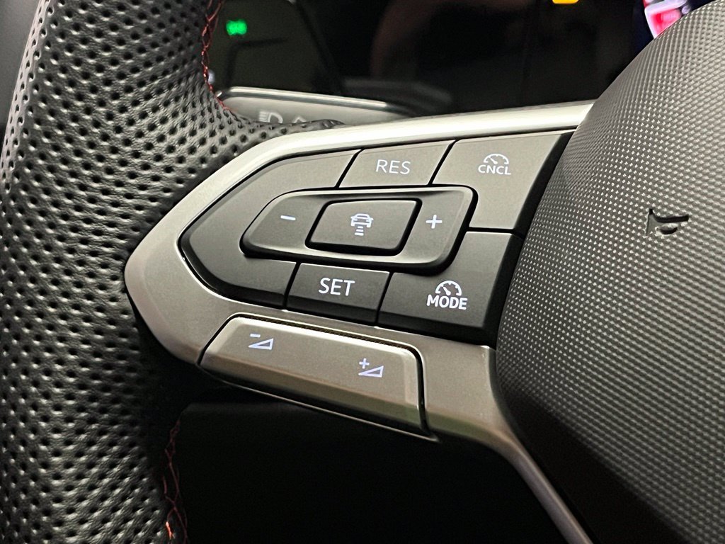 New 2026 Volkswagen GTI SE FWD image 26