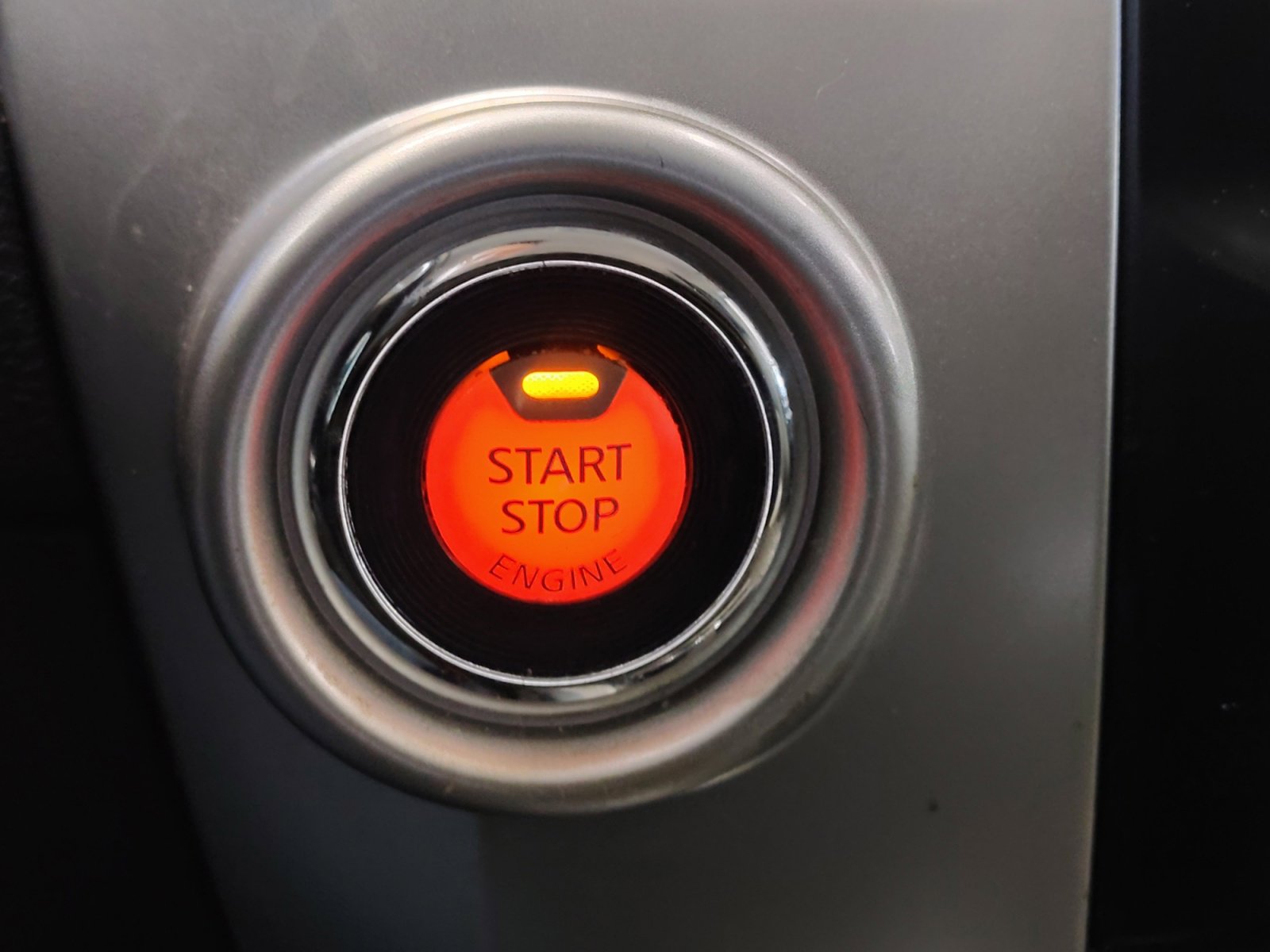 Used 2019 Nissan Titan SL RWD image 34