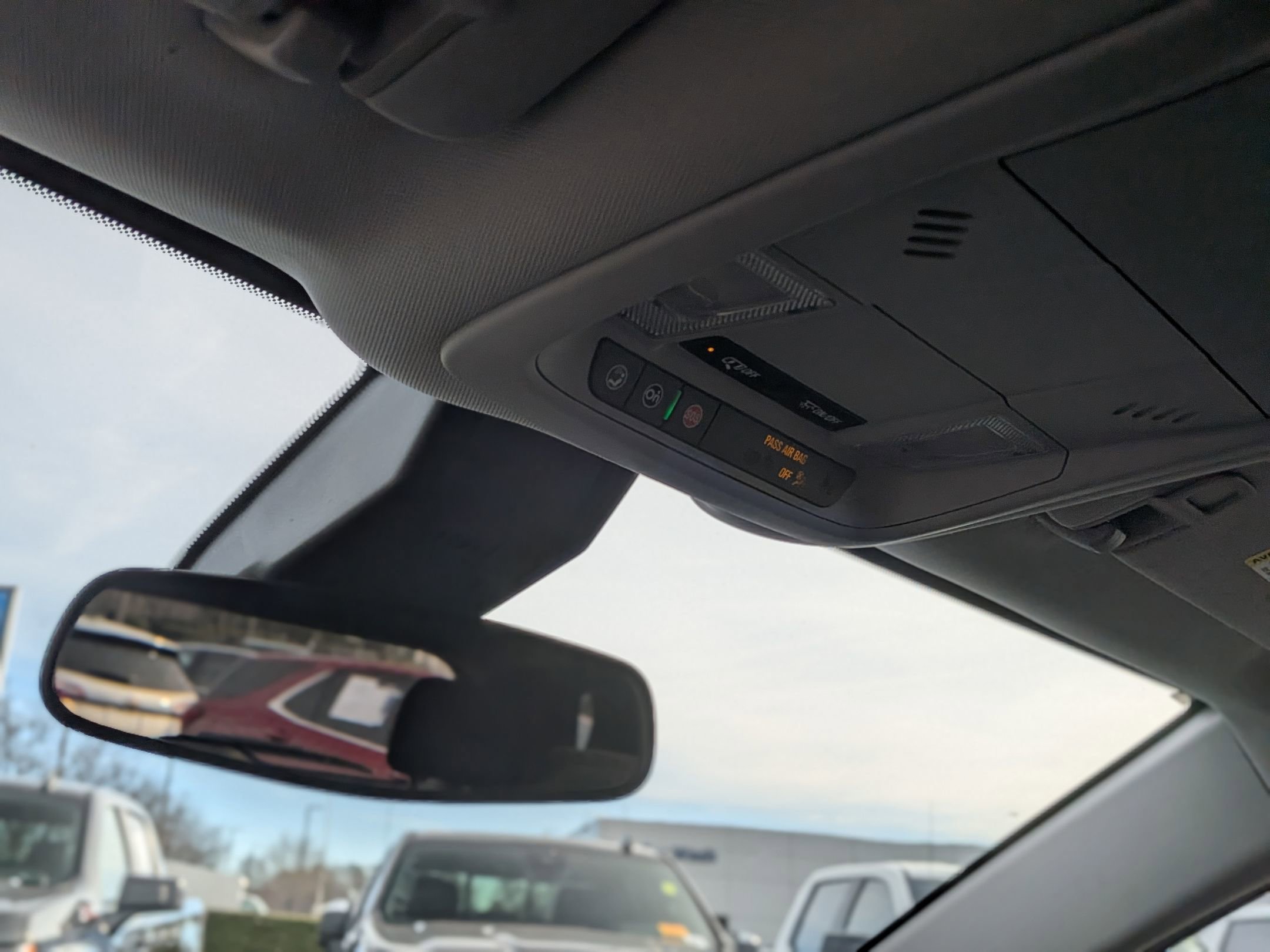 Used 2022 Chevrolet Equinox LT image 31