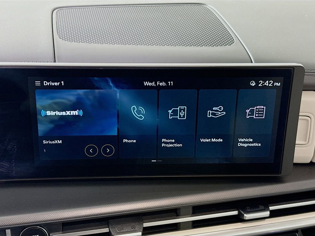 Used 2025 Hyundai Santa Fe SE image 7