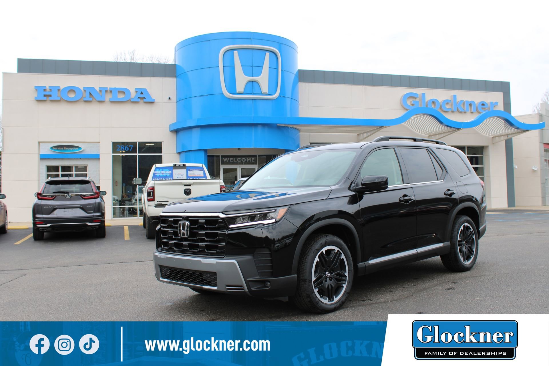 New 2026 Honda Pilot Touring image 1