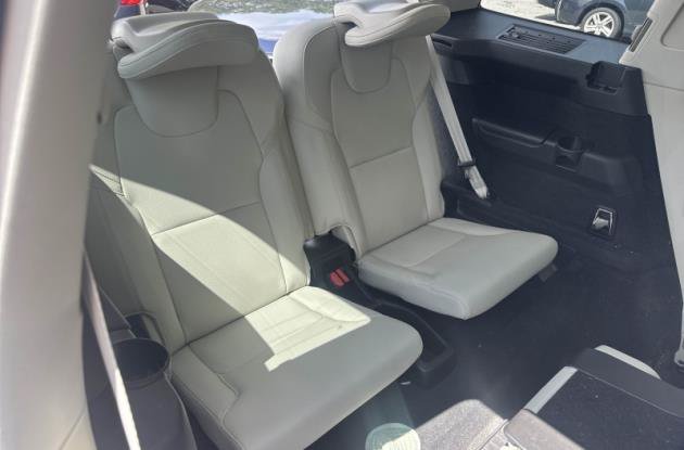 Used 2024 Volvo XC90 T8 Core w/ Protection Package Premier AWD/4WD image 8