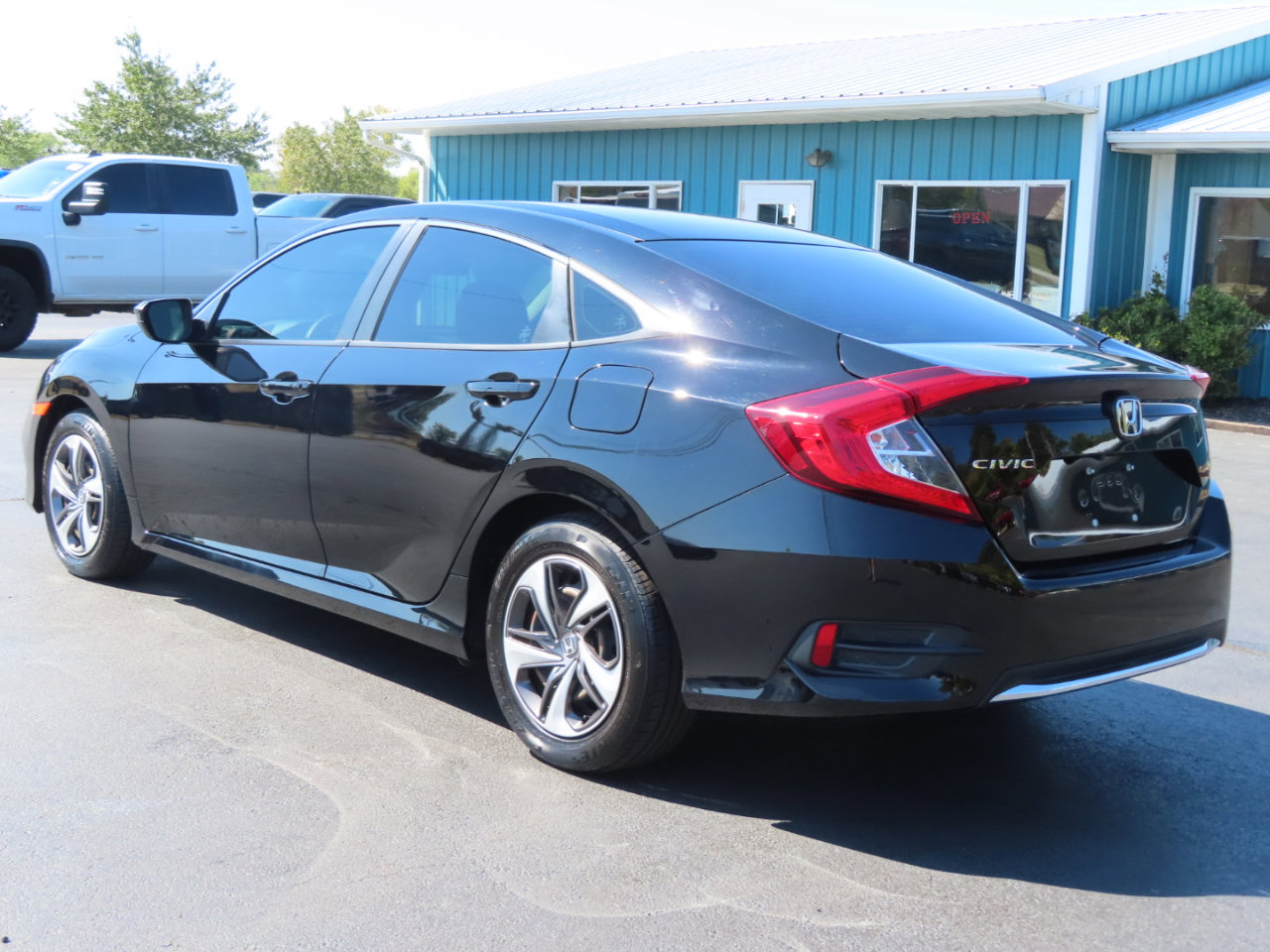 Used 2020 Honda Civic LX image 4
