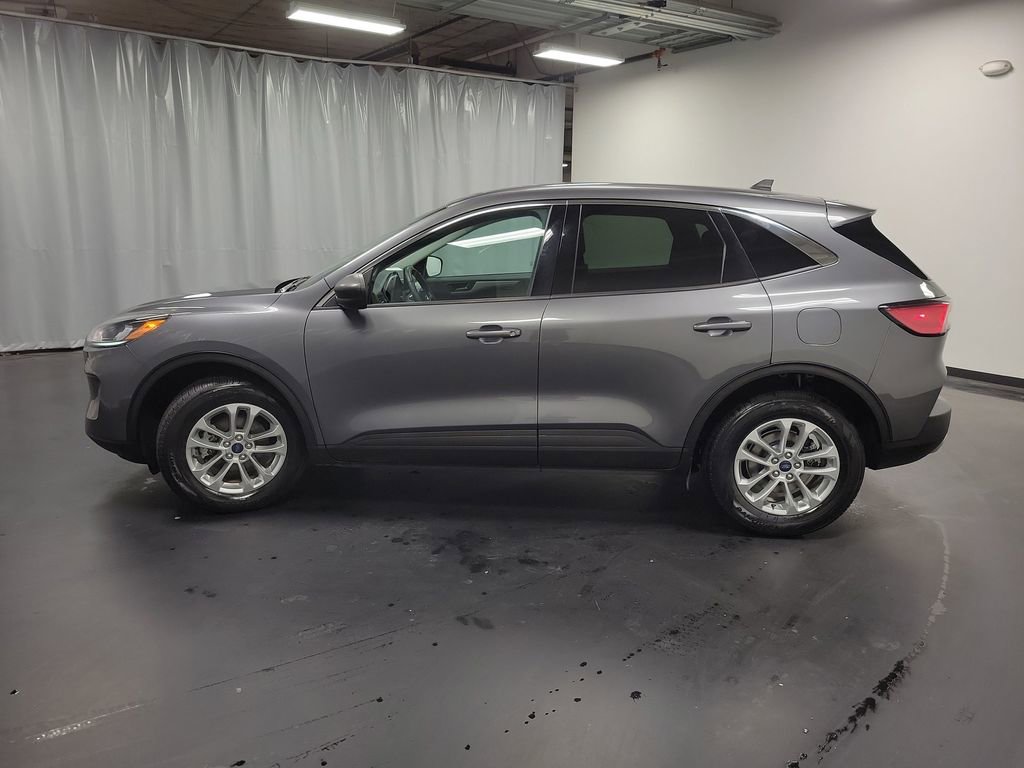 Used 2022 Ford Escape SE w/ Convenience Package image 5