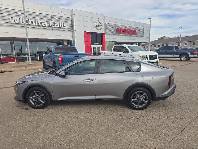 Used 2025 Kia K4 LXS image 2