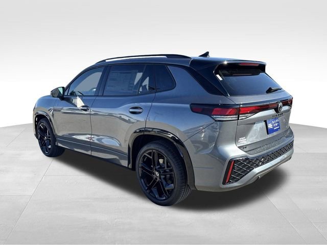 New 2026 Volkswagen Tiguan SE R-Line image 3