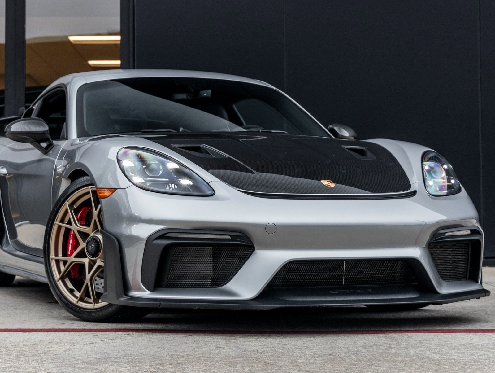 Used 2025 Porsche 718 Cayman GT4 RS w/ Weissach Package image 9