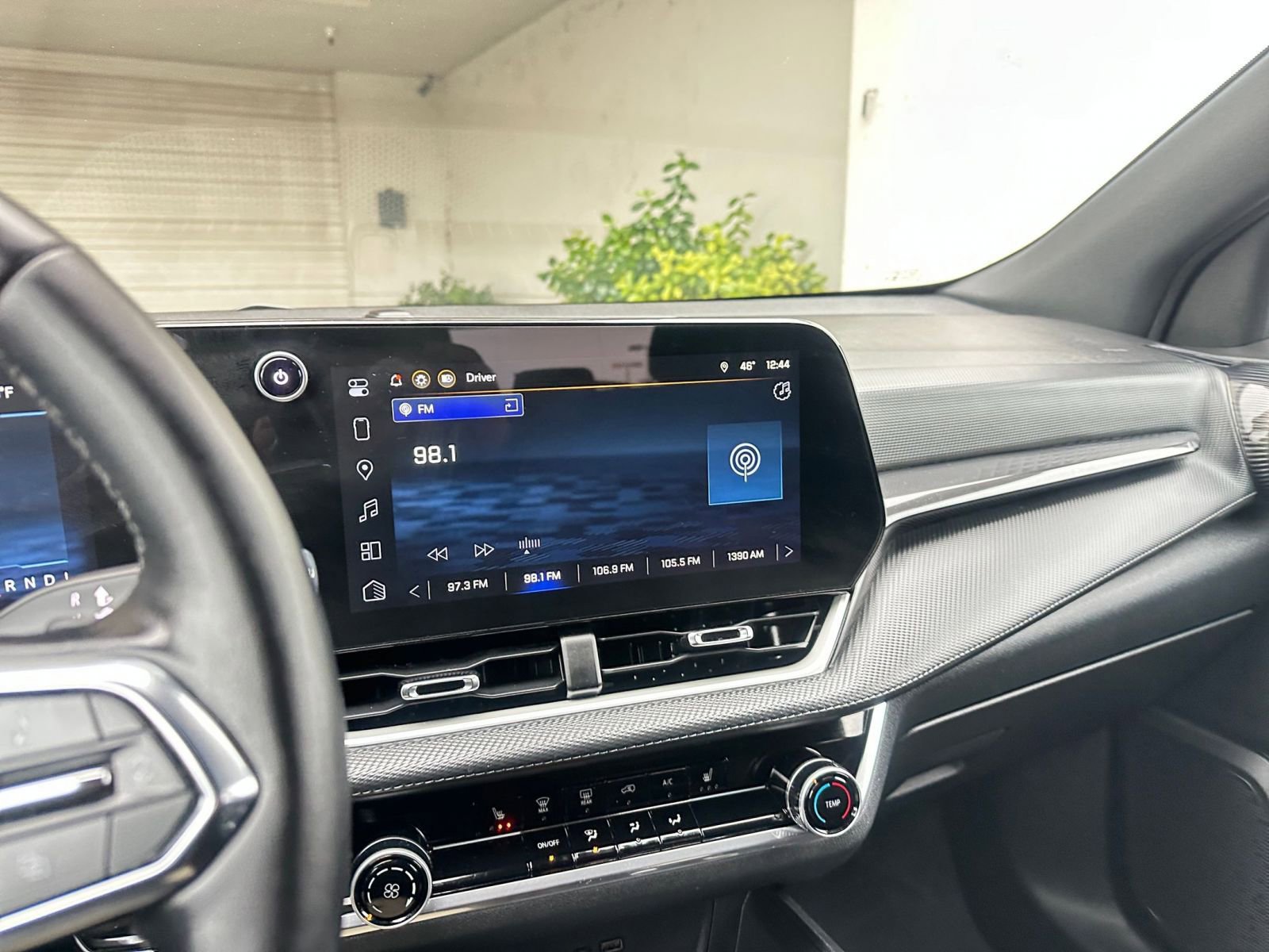 Used 2025 Chevrolet Equinox LT image 21