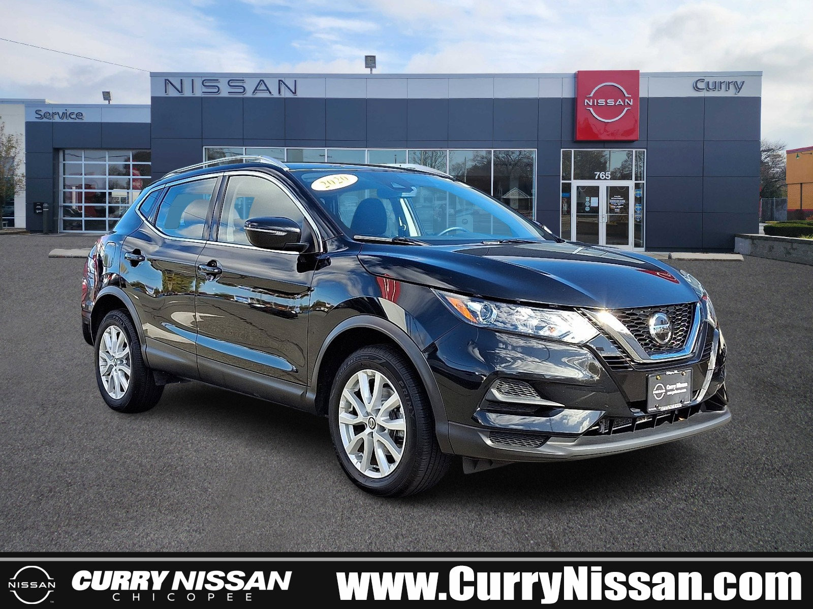 Used 2020 Nissan Rogue Sport SV image 1