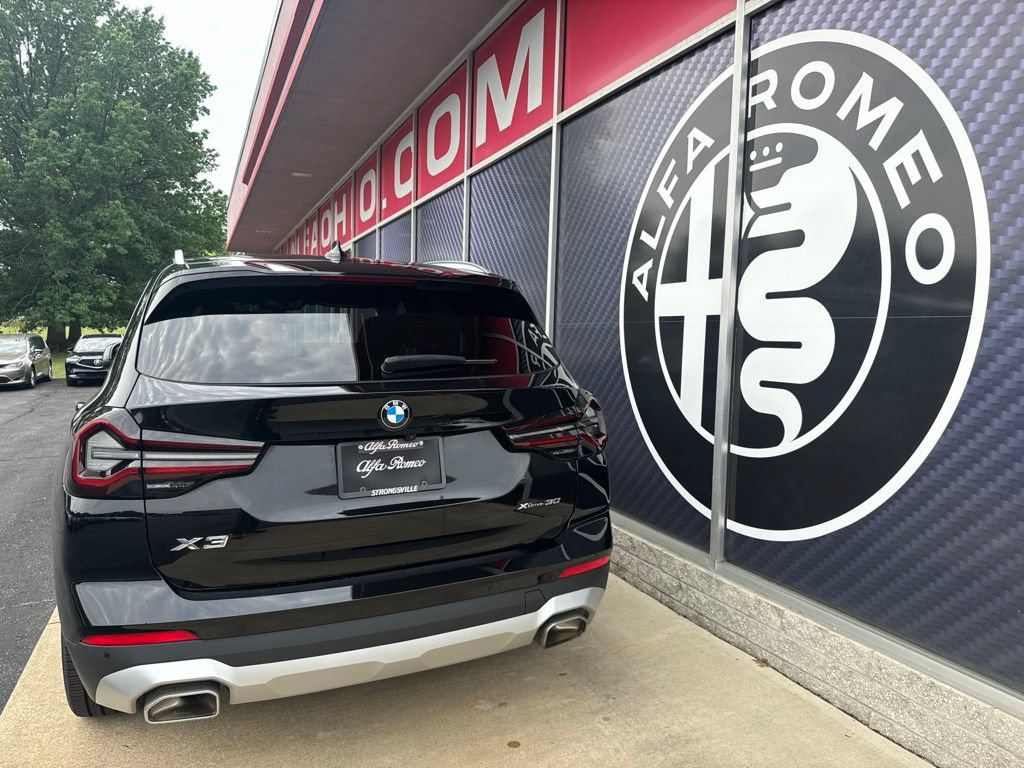 Used 2023 BMW X3 xDrive30i w/ Convenience Package AWD/4WD image 12