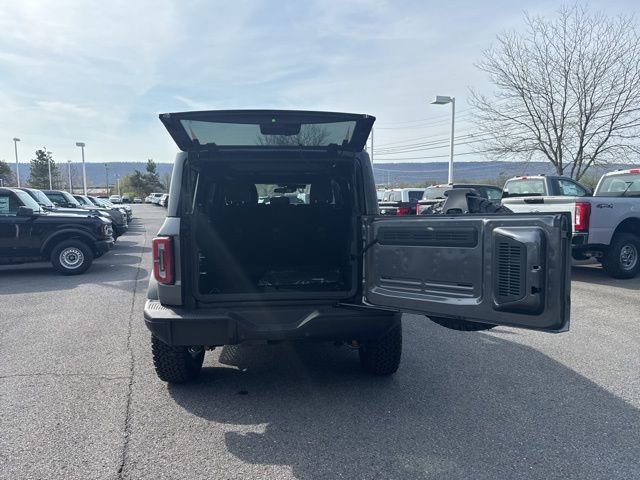 New 2025 Ford Bronco Badlands image 5