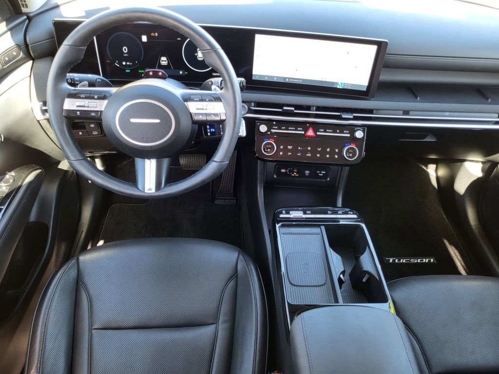 Used 2025 Hyundai Tucson Limited image 31