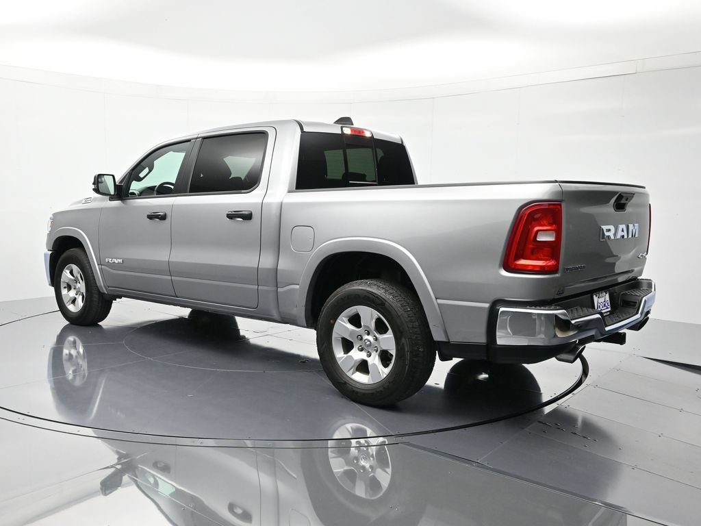 Used 2025 RAM 1500 Big Horn AWD/4WD image 7