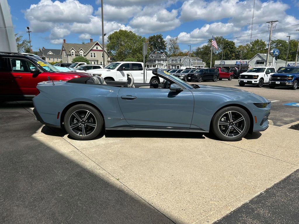 New 2025 Ford Mustang Premium image 3