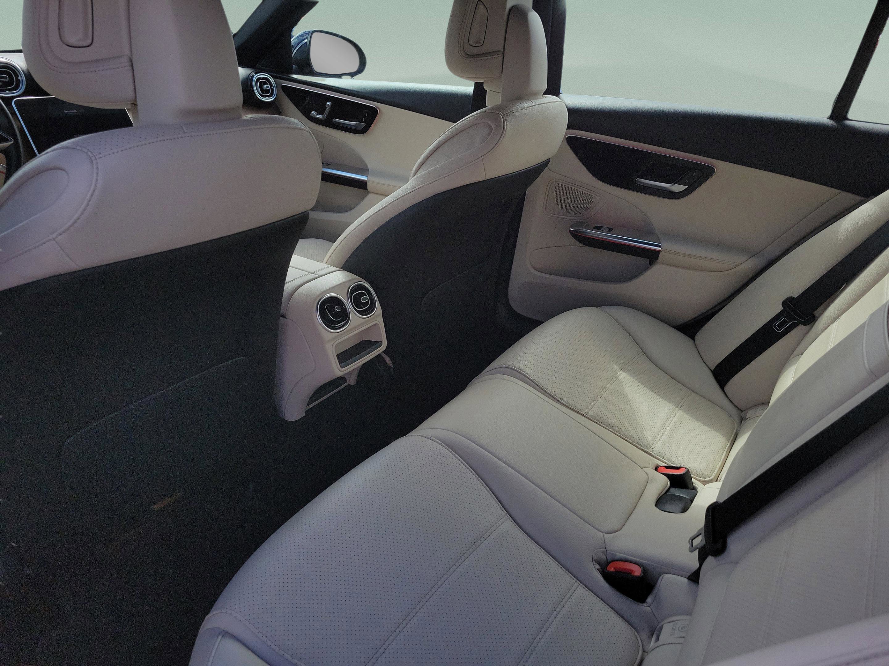 Certified 2023 Mercedes-Benz C 300 Sedan w/ Exclusive Trim Package image 9