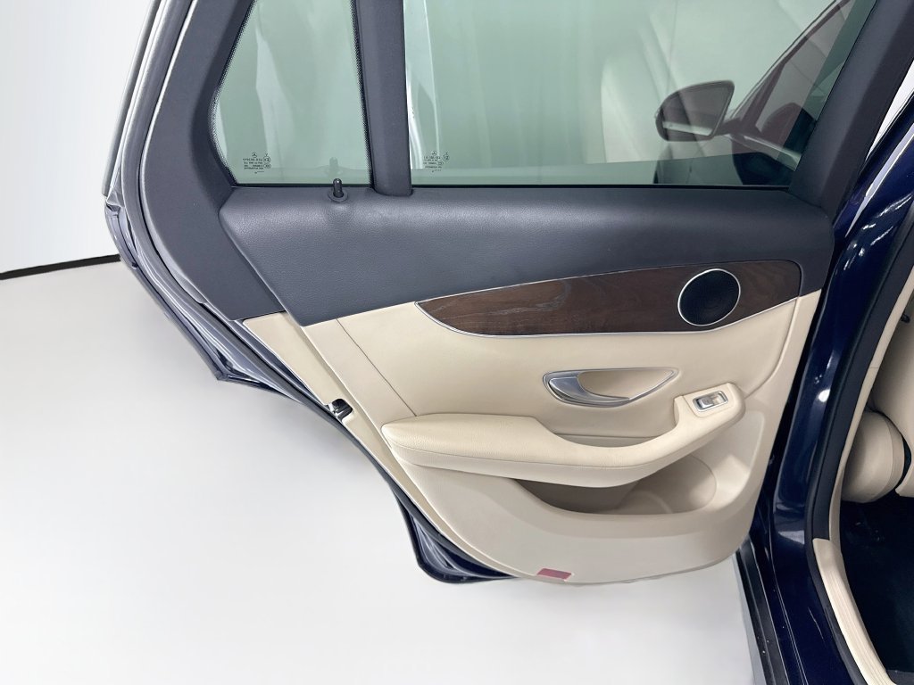 Used 2018 Mercedes-Benz GLC 300 image 26