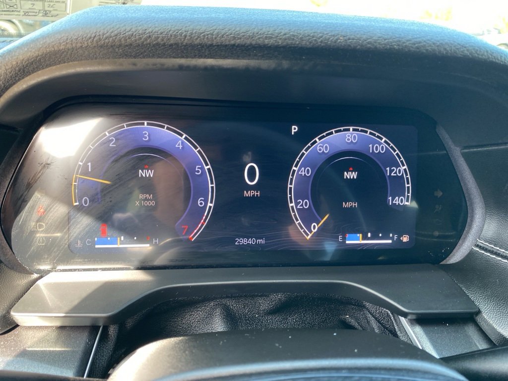 Used 2023 Jeep Grand Cherokee Altitude image 24