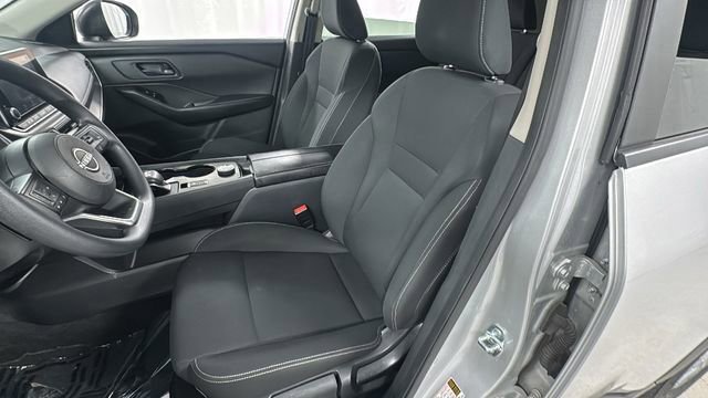 Certified 2024 Nissan Rogue S image 10