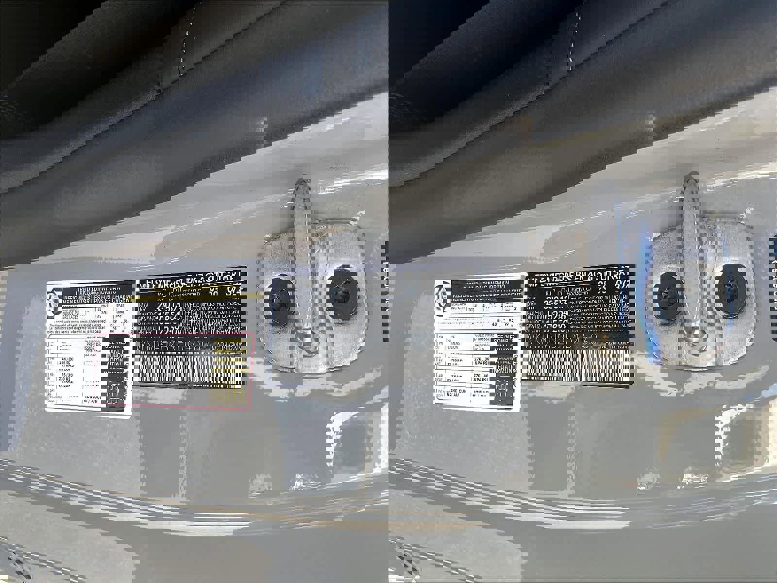 Used 2024 Mercedes-Benz CLE 300 4MATIC Coupe image 33