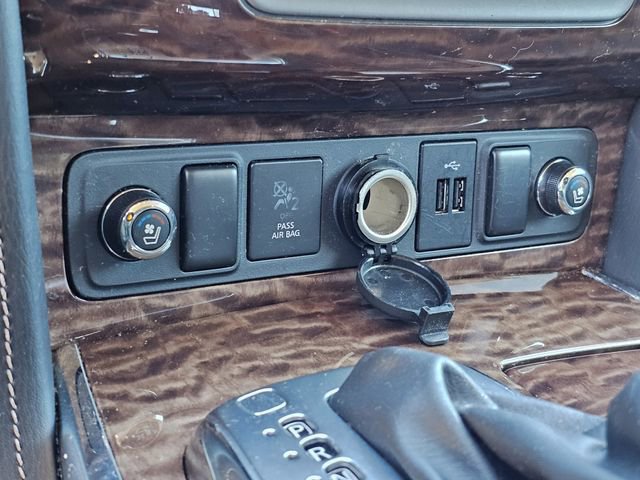 Used 2019 Nissan Armada Platinum w/ Captain's Chairs Package image 23