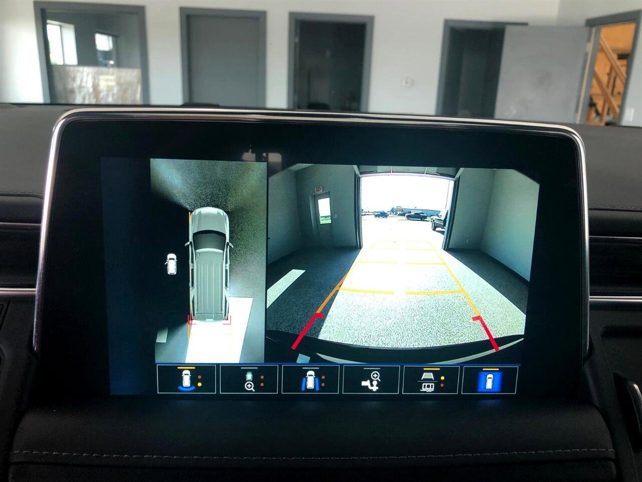 Used 2022 Chevrolet Tahoe LT w/ LT Signature Plus Package image 20