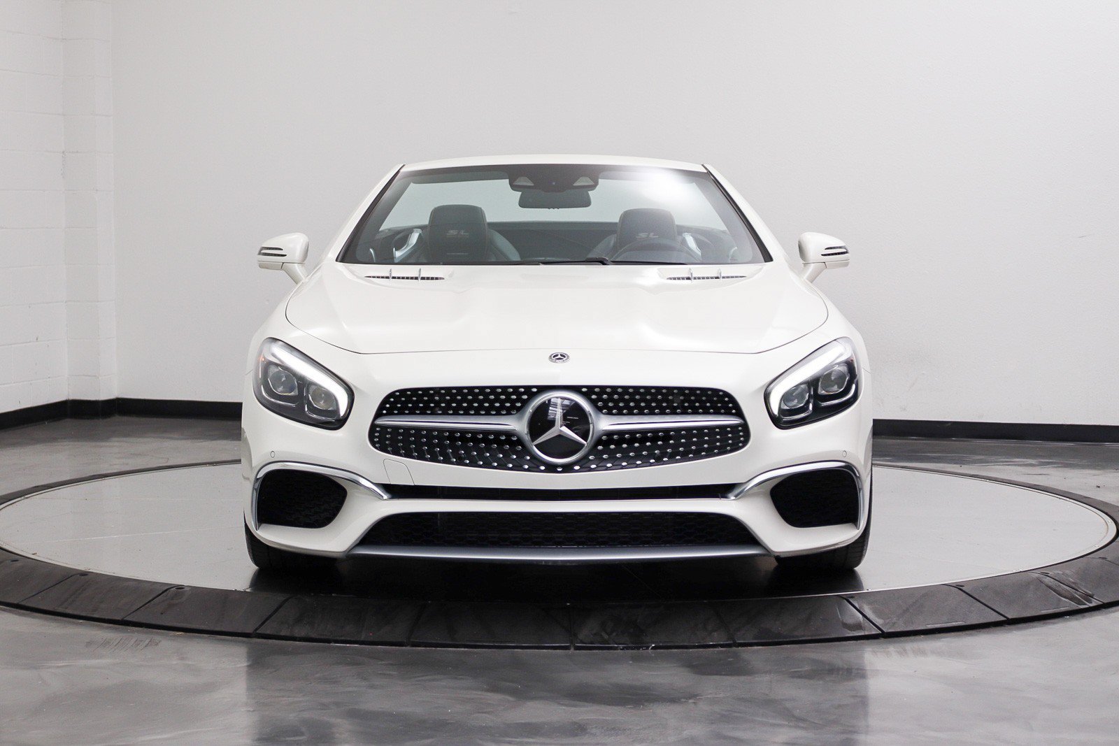 Used 2020 Mercedes-Benz SL 450 image 16